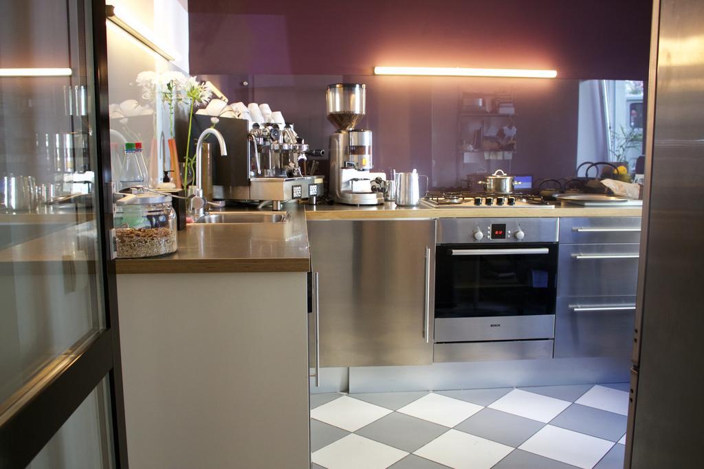 Schlaflounge Hotel Hamburg Bagian luar foto